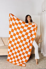 Cuddley Checkered Decorative Throw Blanket - Luxe Shopping