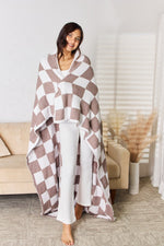 Cuddley Checkered Decorative Throw Blanket - Luxe Shopping