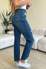 Judy Blue Full Size Queen Of Hearts Coin Pocket BF Jeans - Luxe Shopping