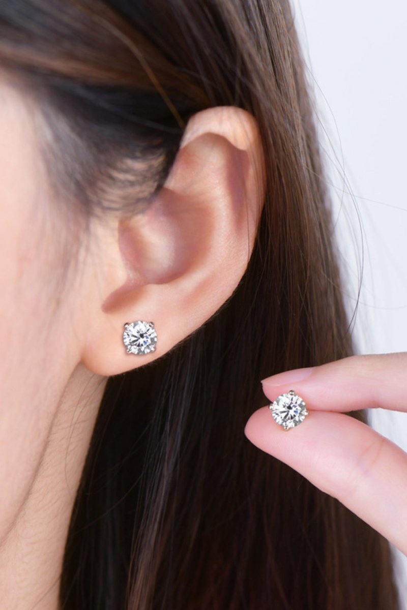 1 Carat Moissanite Stud Earrings - 3 Colors - Luxe Shopping