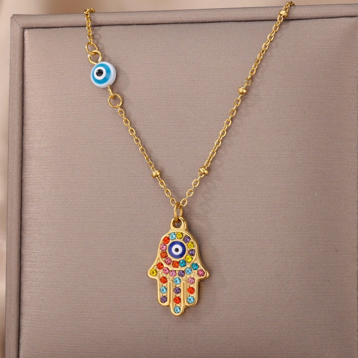 Hamsa Hand Necklace & Pendant - 2 Colors - Luxe Shopping