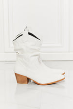 Texas Scrunch Cowboy Boots in White - Luxe Shopping